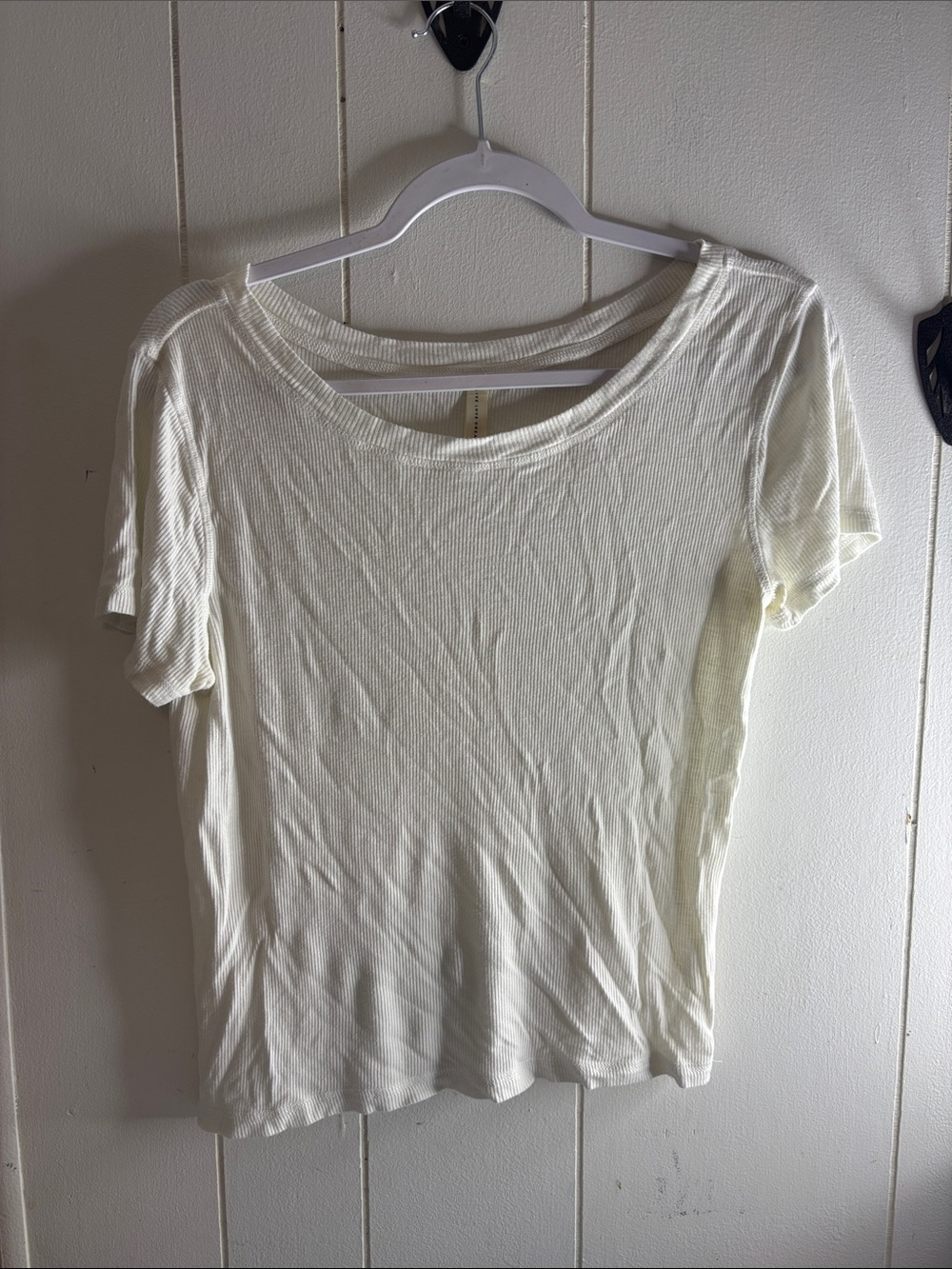 530 - Everyday Ribbed Short-Sleeve Top